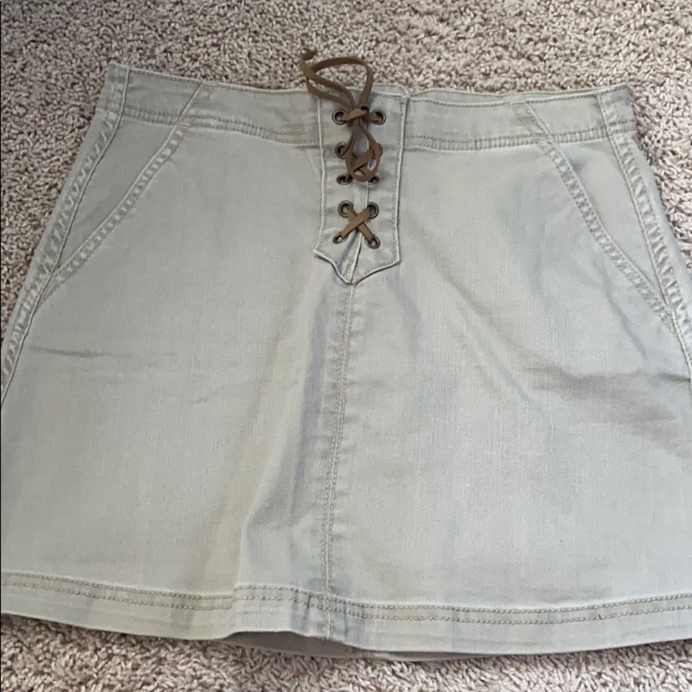 SKIRT